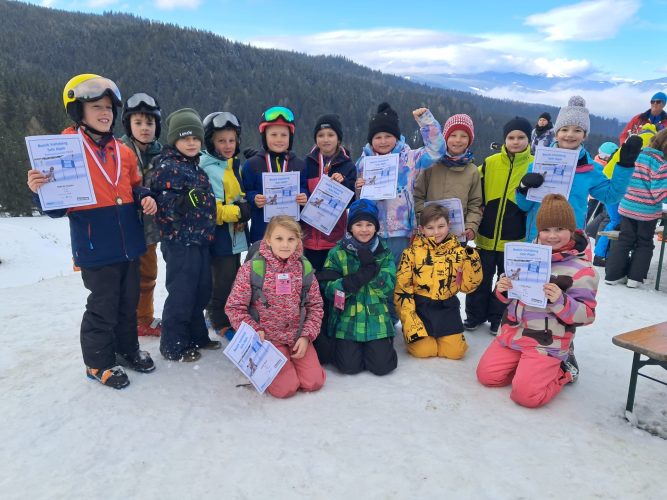 hdimg3a1c6dd058014b4025758cbd9a5090 (1)