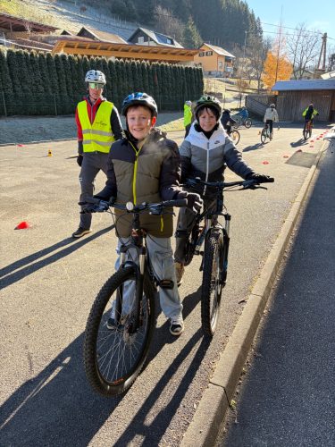 hdimg4a3b26a5a2ce95502c2fbe34190e2e