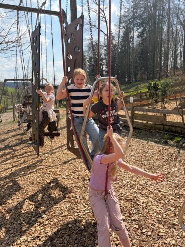 hdimg56d6889a005d44df588c2808b5e53d