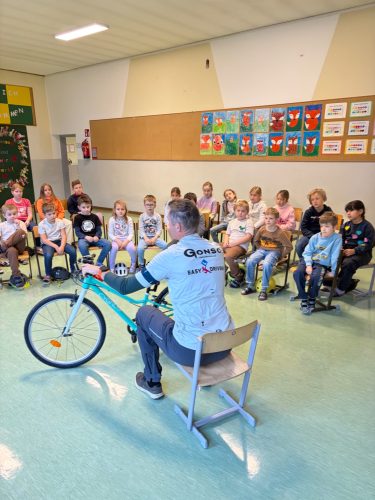 hdimg6adc9bb9e8ef055407128b98f525d7