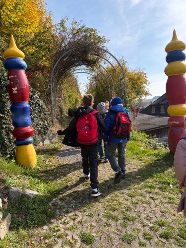 hdimg9b9f4185ad67cc37a93317eddce818