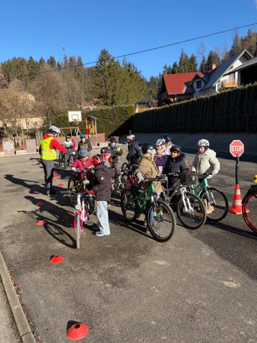 hdimga43d6f99031a098aca6c428becd76e