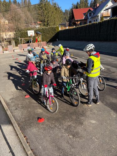 hdimgdd221cc04f1cd63a3cccb1a5b0a419