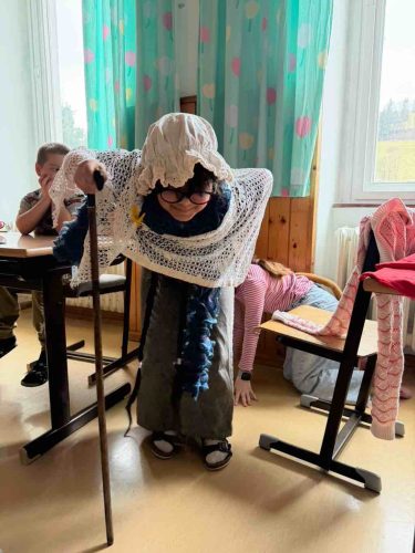 hdimge90ff5eaff55105b86e0a7feb234ff