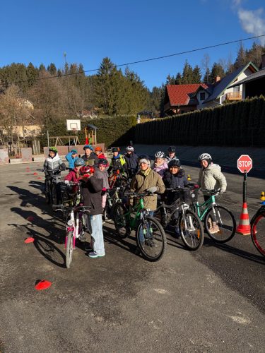 hdimgf46202a7f8e3e4a241e3dc49af4abc